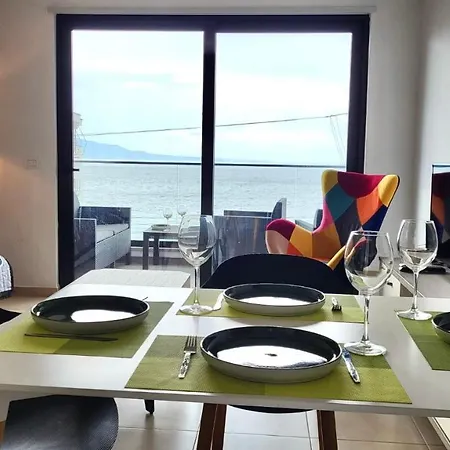 Modern Sea View Appartamento *